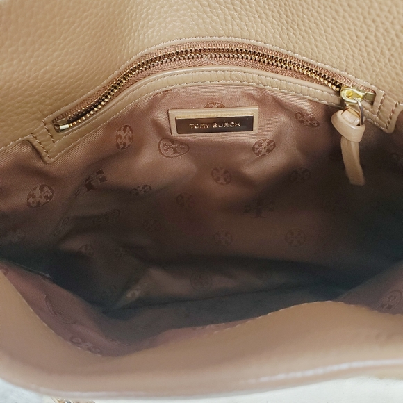 Tory Burch Britten Swingpack Crossbody - Picture 14 of 17
